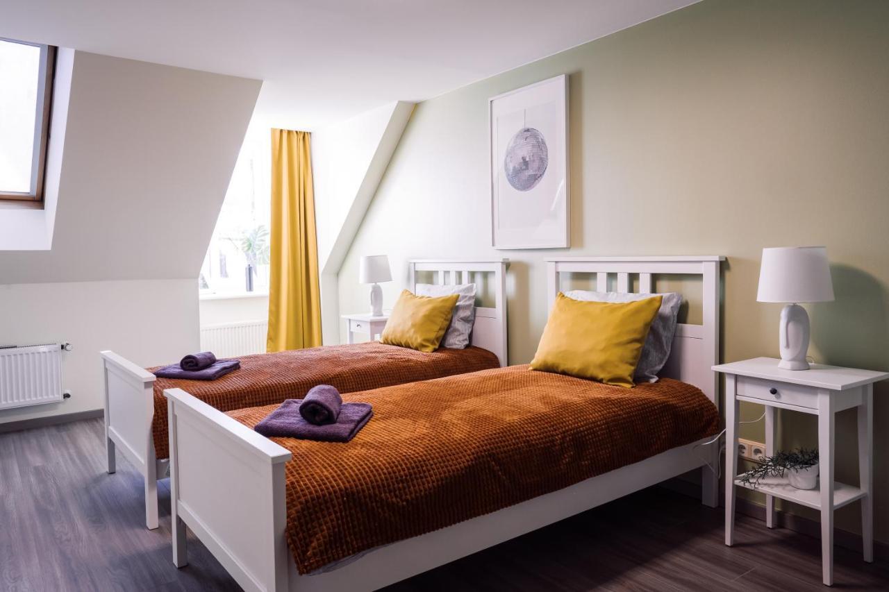 Rothko Apartment/8 Guests/4Bedrooms/Riga Old Town מראה חיצוני תמונה