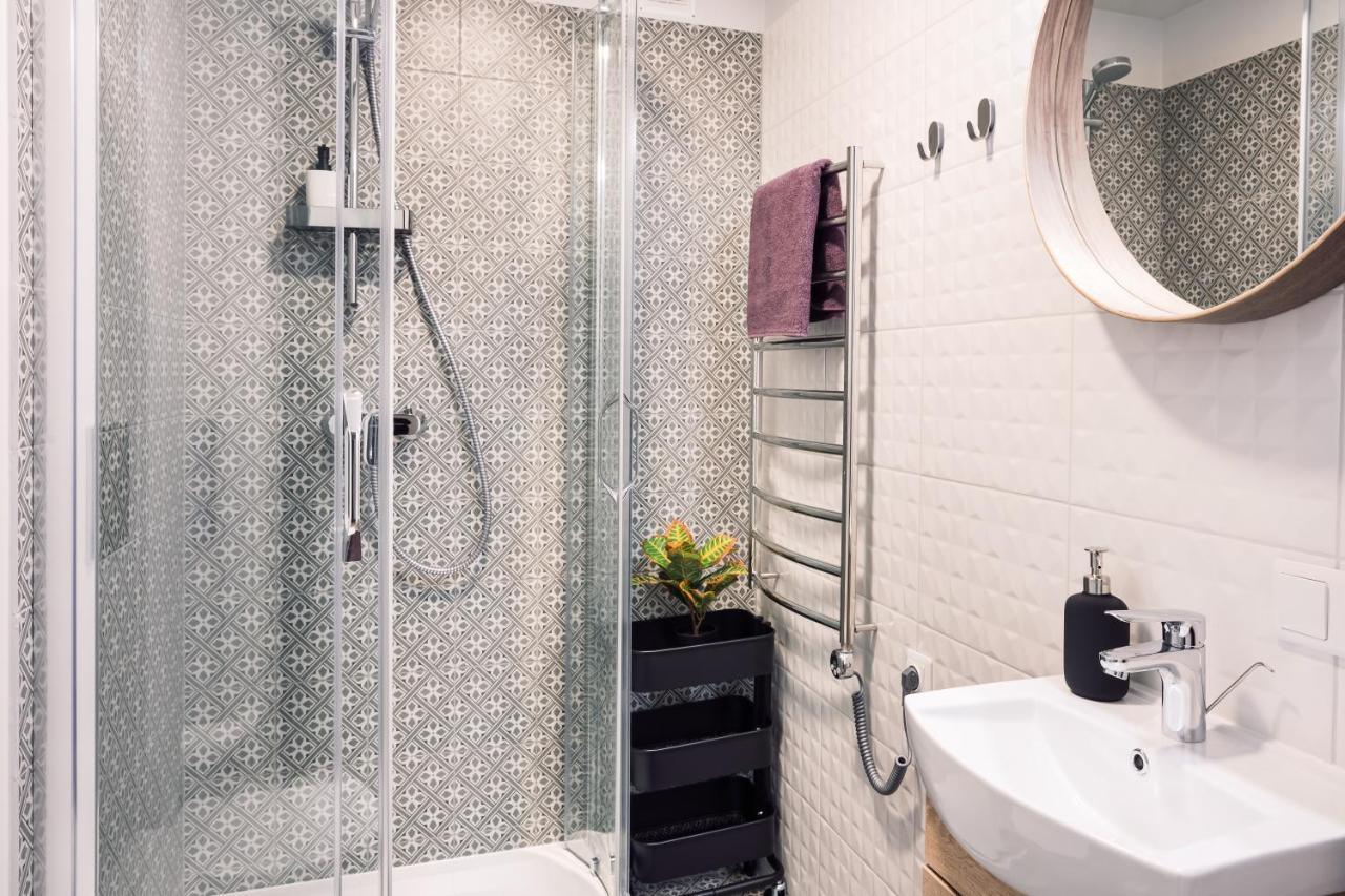 Rothko Apartment/8 Guests/4Bedrooms/Riga Old Town מראה חיצוני תמונה