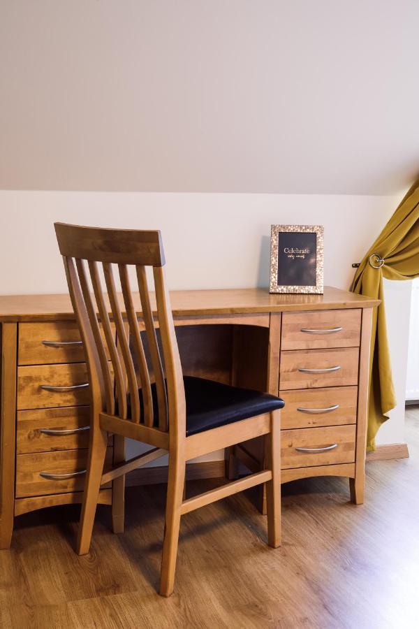 Rothko Apartment/8 Guests/4Bedrooms/Riga Old Town מראה חיצוני תמונה